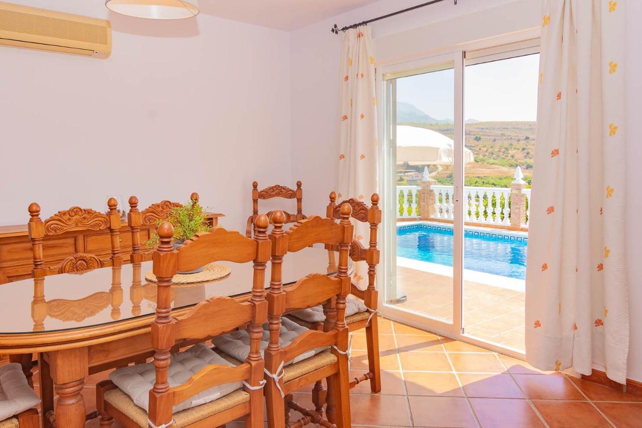 Villa Andalucia: Cerca De Todo, Intimidad Y Espacio Nerja Exterior photo
